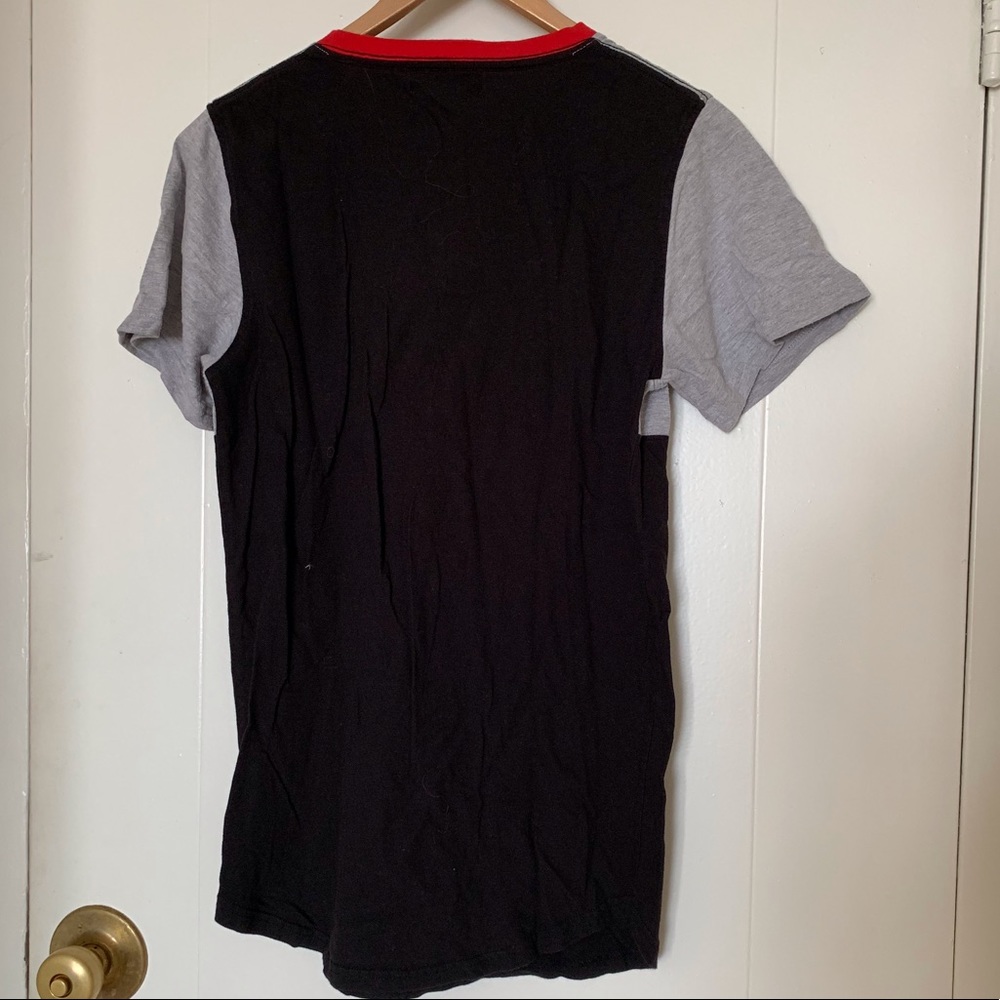 Color-block t-shirt - Picture 2 of 5